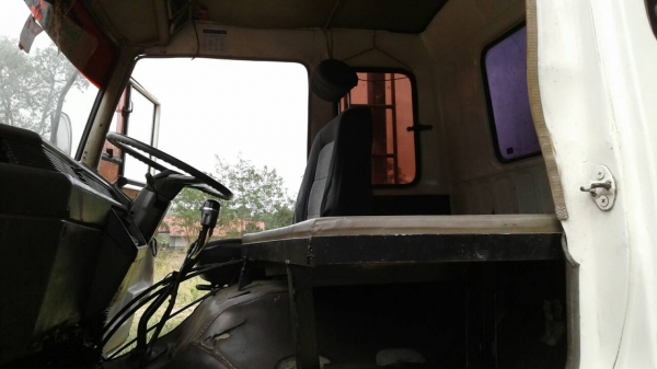 ต้องการขายด่วน  รถบรรทุก 10 ล้อ MITSUBISHI FN527 TF  220 เทอร์โบ รถบ้านเจ้าของขายเอง ราคาคุยกันได้ครับ