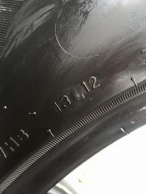 ขายยาง ADERENZA ADZA99 265-50-20 ปี12 ดอกแน่นๆ หนาจัด ไม่มีปะ ชุดละ 4,000 บาท