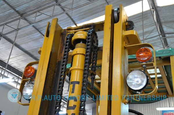 ขายรถโฟล์คลิฟท์มือสอง TCM รุ่น FG20N8-29110179 ราคา 145,000 บาท นำเข้าจากประเทศญี่ปุ่น 100\% ไม่เคยใช้งานในประเทศไทย