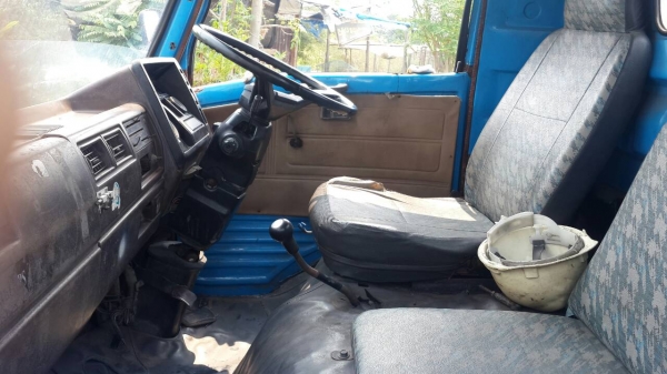 ขายด่วน 6 ล้อกลาง