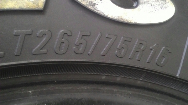 ขาย ยางMud 265/75/16 ขาย ยางMud 265/75/16