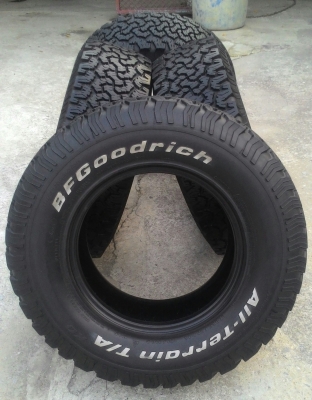 ขาย ยางBF All 265/70/16 สวยๆ