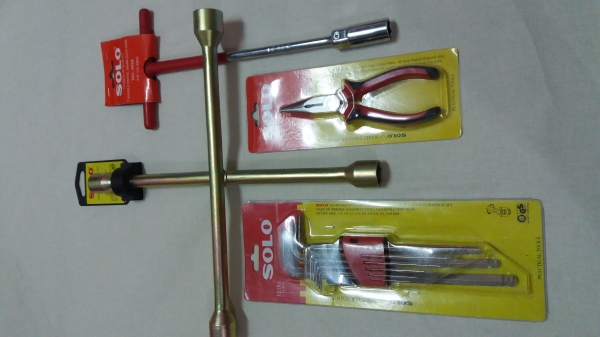 ขายเหมาเครื่องช่างมือหนึ่งsoloราคาถูก