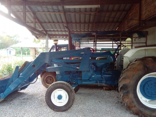 ขายถูกๆๆๆรถไถฟอร์ด 6610 พร้อมใช้ แถมอุปกรณ์ตักมันและหาง3