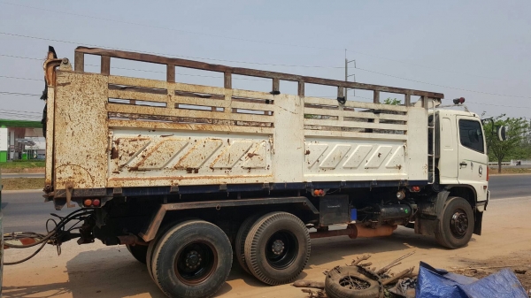 ขายเฉพาะตัวแม่ 10 ล้อดั้ม HINO MEGA 320 ปี 49 ดั้มสามมิตร มีระบบลำโพงลากพ่วง คัสซีสวยตลอดเส้น เครื่องเดิม เกียร์เดิม ยางเต็ม ทะเบียนพร้อมโอน ขายเฉพาะตัวแม่ 10 ล้อดั้ม HINO MEGA 320 ปี 49 ดั้มสามมิตร มีระบบลำโพงลากพ่วง คัสซีสวยตลอดเส้น เครื่องเดิม เกียร์เดิม ยางเต็ม ทะเบียนพร้อมโอน