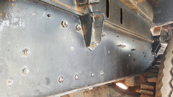 ขายเฉพาะตัวแม่ 10 ล้อดั้ม HINO MEGA 320 ปี 49 ดั้มสามมิตร มีระบบลำโพงลากพ่วง คัสซีสวยตลอดเส้น เครื่องเดิม เกียร์เดิม ยางเต็ม ทะเบียนพร้อมโอน ขายเฉพาะตัวแม่ 10 ล้อดั้ม HINO MEGA 320 ปี 49 ดั้มสามมิตร มีระบบลำโพงลากพ่วง คัสซีสวยตลอดเส้น เครื่องเดิม เกียร์เดิม ยางเต็ม ทะเบียนพร้อมโอน