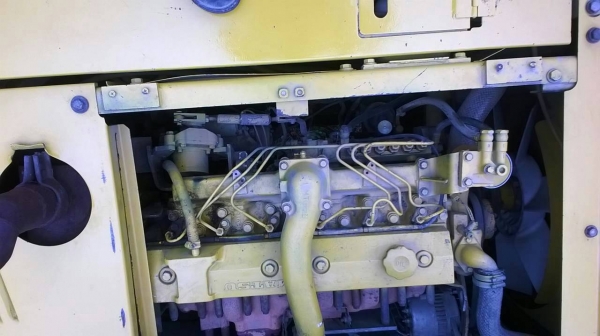 ขาย รถแบคโฮ Komatsu pc 200 รุ่น 5 รถสวยพร้อมใช้ สภาพดี