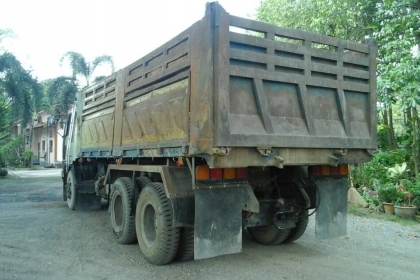 ขายรถบรรทุก Hino 3H เครื่อง 195 แรง 2 เพลา ปี 38 ดัมพ์สามมิตร ยางดี แอร์พร้อม ทะเบียนพร้อม ขายรถบรรทุก Hino 3H เครื่อง 195 แรง 2 เพลา ปี 38 ดัมพ์สามมิตร ยางดี แอร์พร้อม ทะเบียนพร้อม