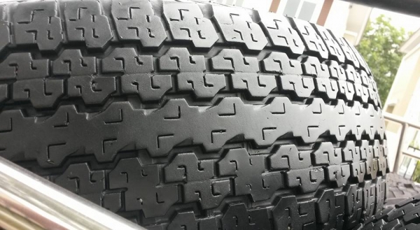 บริดโตน245/70/16ปี12 4เส้น