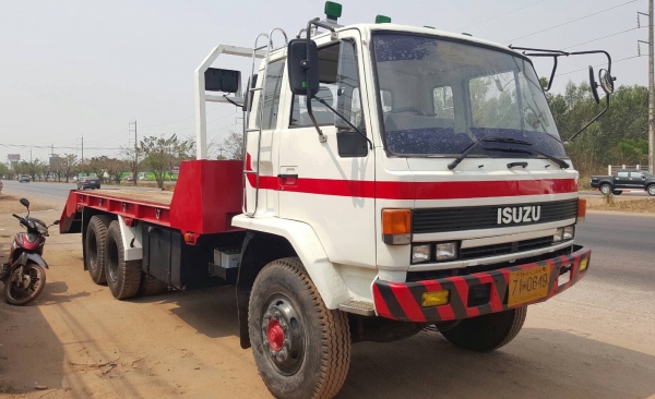 ขาย เทนเลอร์ 10 ล้อ 2 เพลา ISUZU ROCKY 210 หางต่อใหม่แข็งแรง เครื่อง 6SA1 210 แรงม้า คัสซีสวย สโลว์กลาง ยางเต็ม ทะเบียนพร้อมโอนครับ