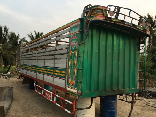 ขายกะบะแสตนเลสแผงข้างอลูมิเนียม ขายกะบะแสตนเลสแผงข้างอลูมิเนียม