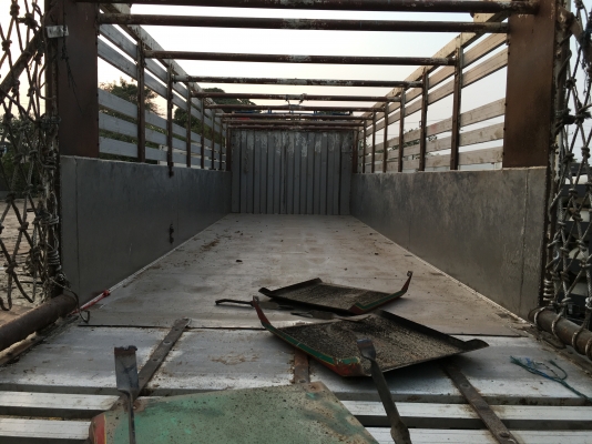 ขายกะบะแสตนเลสแผงข้างอลูมิเนียม ขายกะบะแสตนเลสแผงข้างอลูมิเนียม