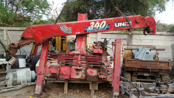 ขาย - เครน สลิง ติดหลังรถบรรทุก UNIC: 340 ขนาด 3.5 ตัน 3 ปลอก ท้องวี ขาย - เครน สลิง ติดหลังรถบรรทุก UNIC: 340 ขนาด 3.5 ตัน 3 ปลอก ท้องวี