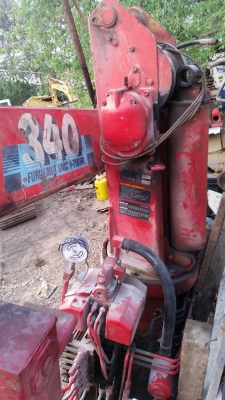 ขาย - เครน สลิง ติดหลังรถบรรทุก UNIC: 340 ขนาด 3.5 ตัน 3 ปลอก ท้องวี ขาย - เครน สลิง ติดหลังรถบรรทุก UNIC: 340 ขนาด 3.5 ตัน 3 ปลอก ท้องวี