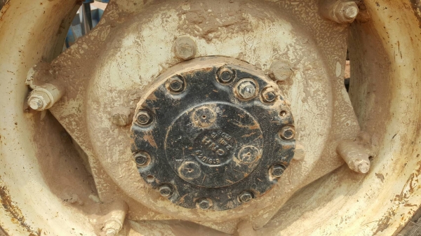 ขาย รถไถ New Holland TT75-DT 2 เพลา อุปกรณ์มีแค่ผานดันหน้า เอกสารเล่มทะเบียนครบ ขาย รถไถ New Holland TT75-DT 2 เพลา อุปกรณ์มีแค่ผานดันหน้า เอกสารเล่มทะเบียนครบ