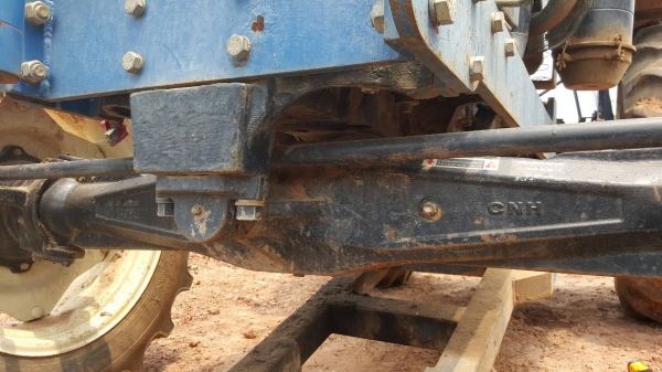 ขาย รถไถ New Holland TT75-DT 2 เพลา อุปกรณ์มีแค่ผานดันหน้า เอกสารเล่มทะเบียนครบ ขาย รถไถ New Holland TT75-DT 2 เพลา อุปกรณ์มีแค่ผานดันหน้า เอกสารเล่มทะเบียนครบ