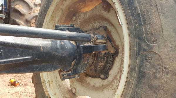 ขาย รถไถ New Holland TT75-DT 2 เพลา อุปกรณ์มีแค่ผานดันหน้า เอกสารเล่มทะเบียนครบ ขาย รถไถ New Holland TT75-DT 2 เพลา อุปกรณ์มีแค่ผานดันหน้า เอกสารเล่มทะเบียนครบ