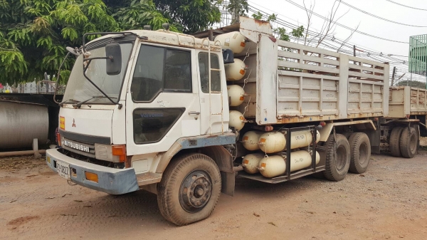 ขาย รถพ่วงดั้มแม่-ลูก ไอ้หลง FN527M-A วางเครื่อง 6D15 โบอินเตอร์ 240 แรงม้า ติดแก๊ส NGV 8 ถัง เกียร์ 10 สปีด คัสซีสวยตลอดเส้น ทะเบียนเต็มพร้อมโอนครับ