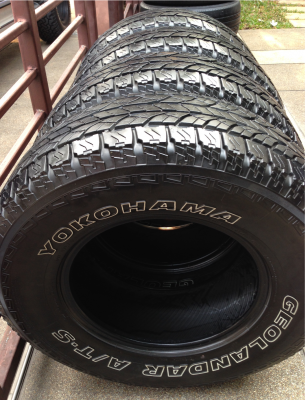 ยาง All Yokohama 265 70 16 ปี12 ดอกเต็ม ใช้กันยาว ราคาไม่แพง ยาง All Yokohama 265 70 16 ปี12 ดอกเต็ม ใช้กันยาว ราคาไม่แพง
