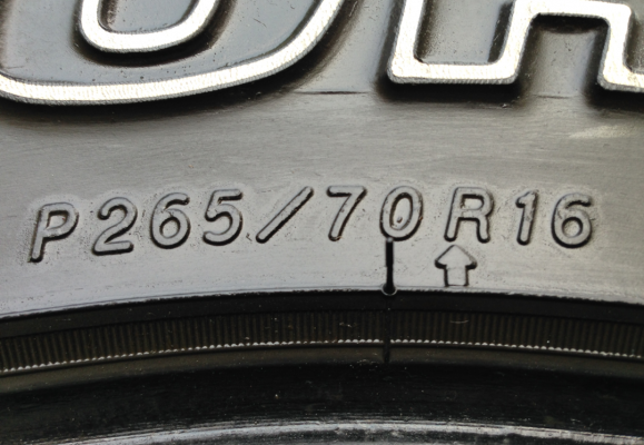ยาง All Yokohama 265 70 16 ปี12 ดอกเต็ม ใช้กันยาว ราคาไม่แพง ยาง All Yokohama 265 70 16 ปี12 ดอกเต็ม ใช้กันยาว ราคาไม่แพง