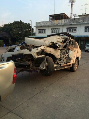 ซากปาเจโร่ ถอดเเยกขายเป็นอะไหล่ทั้งหมดสนใจสอบถามมีหลายรุ่นเก๋งเเละกระบะ