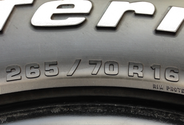 ยาง All BF Goodrich 265 70 16 ปลายปี11 ดอกเต็ม จำนวน 3เส้น ราคาไม่แพง