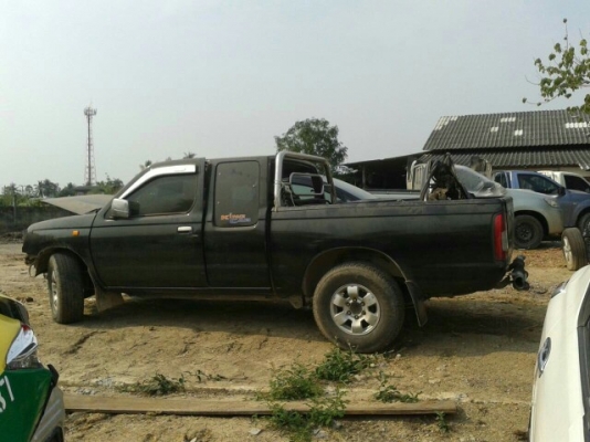 ซากนิสสันฟรอนเทียถอดขายอะไหลทุกอย่างทั้งคันมีหลายรุ่นเก๋งเเละกระบะ ซากนิสสันฟรอนเทียถอดขายอะไหลทุกอย่างทั้งคันมีหลายรุ่นเก๋งเเละกระบะ