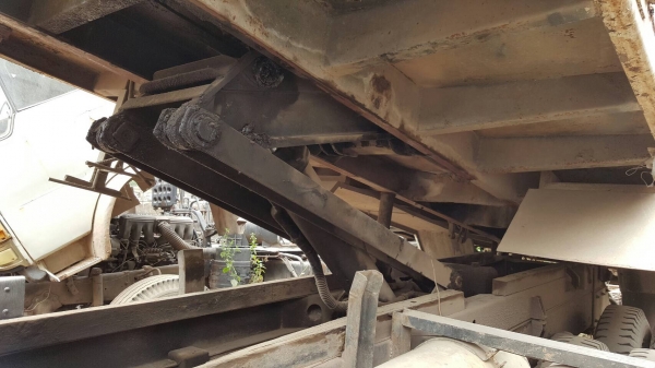 ขาย รถพ่วงดั้มแม่-ลูก ไอ้หลง FN527M-A วางเครื่อง 6D15 โบอินเตอร์ 240 แรงม้า ติดแก๊ส NGV 8 ถัง เกียร์ 10 สปีด คัสซีสวยตลอดเส้น ทะเบียนเต็มพร้อมโอนครับ