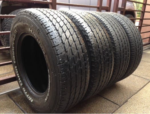 ยาง Nitto 245 70 16 ปี12 ดอกเต็ม ใช้ยาว ราคาไม่แพง