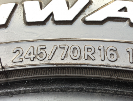 ยาง Nitto 245 70 16 ปี12 ดอกเต็ม ใช้ยาว ราคาไม่แพง ยาง Nitto 245 70 16 ปี12 ดอกเต็ม ใช้ยาว ราคาไม่แพง