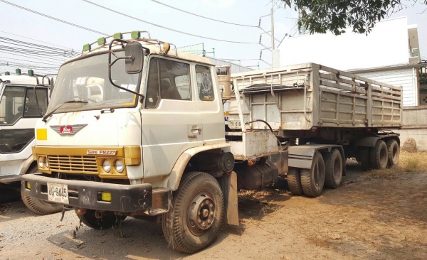 ขาย หัวลาก HINO FM226 พร้อมหางเซมิดั้ม 2 เพลา ยาว 7 เมตร เครื่อง EM100 220 แรงม้า มีสโลว์กลาง คัสซีสวยตลอดเส้น  ทะเบียนเต็มพร้อมโอน
