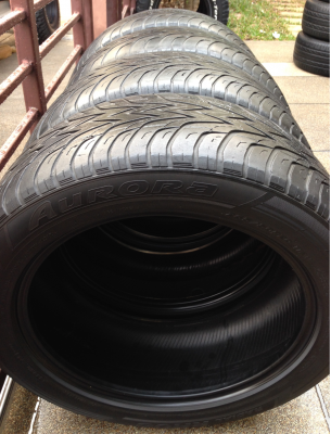 ยาง AURORA 265 50 20 สิ้นปี12 พร้อมใช้งาน ราคาไม่แพง ยาง AURORA 265 50 20 สิ้นปี12 พร้อมใช้งาน ราคาไม่แพง