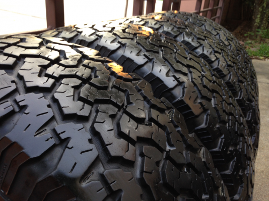 ยาง All BF goodrich 265 70 16 ดอกเต็ม ใช้ยาว ราคาไม่แพง