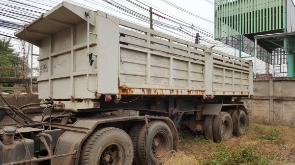 ขาย หัวลาก HINO ZM705 ช่วงล่างเบรคแห้ง พร้อมหางเซมิดั้ม 2 เพลา ยาว 7.50 เมตร เครื่อง EM100 220 แรงม้า คัสซีสวย ช่วงล่างดี รถพร้อมใช้ ทะเบียนเต็มพร้อมโอน