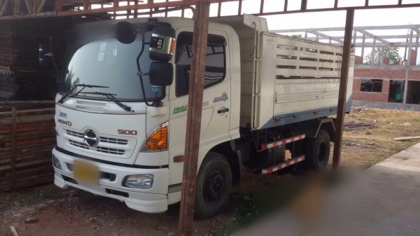 ขายดาวน์6ล้อดั้มพ์ HINO FC9JELA เครื่อง 175แรงม้า ปี57 สนใจโทร 081-970-1072