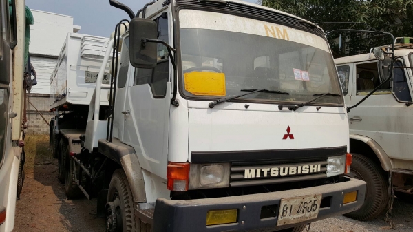 ขาย หัวลากไอ้หลง FN527M-TG เครื่อง 6D16 เทอร์โบ 220 แรงม้า ติดแก๊ส NGV 8 ถัง พร้อมหางเซมิดั้ม 2 เพลา ยาว 7.50 เมตร ทะเบียนเต็มพร้อมโอนครับ ขาย หัวลากไอ้หลง FN527M-TG เครื่อง 6D16 เทอร์โบ 220 แรงม้า ติดแก๊ส NGV 8 ถัง พร้อมหางเซมิดั้ม 2 เพลา ยาว 7.50 เมตร ทะเบียนเต็มพร้อมโอนครับ