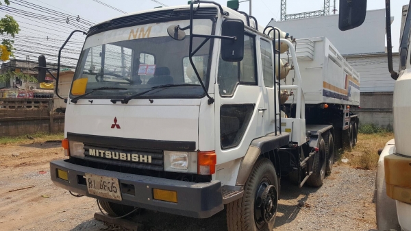 ขาย หัวลากไอ้หลง FN527M-TG เครื่อง 6D16 เทอร์โบ 220 แรงม้า ติดแก๊ส NGV 8 ถัง พร้อมหางเซมิดั้ม 2 เพลา ยาว 7.50 เมตร ทะเบียนเต็มพร้อมโอนครับ ขาย หัวลากไอ้หลง FN527M-TG เครื่อง 6D16 เทอร์โบ 220 แรงม้า ติดแก๊ส NGV 8 ถัง พร้อมหางเซมิดั้ม 2 เพลา ยาว 7.50 เมตร ทะเบียนเต็มพร้อมโอนครับ