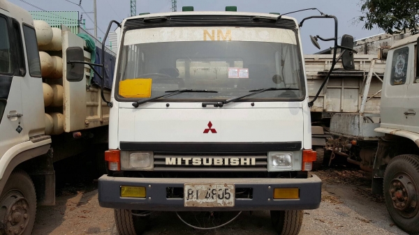 ขาย หัวลากไอ้หลง FN527M-TG เครื่อง 6D16 เทอร์โบ 220 แรงม้า ติดแก๊ส NGV 8 ถัง พร้อมหางเซมิดั้ม 2 เพลา ยาว 7.50 เมตร ทะเบียนเต็มพร้อมโอนครับ ขาย หัวลากไอ้หลง FN527M-TG เครื่อง 6D16 เทอร์โบ 220 แรงม้า ติดแก๊ส NGV 8 ถัง พร้อมหางเซมิดั้ม 2 เพลา ยาว 7.50 เมตร ทะเบียนเต็มพร้อมโอนครับ