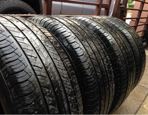 ยาง Michelin 255 70 15 ปี12 พร้อมใช้งาน ราคาไม่แพง