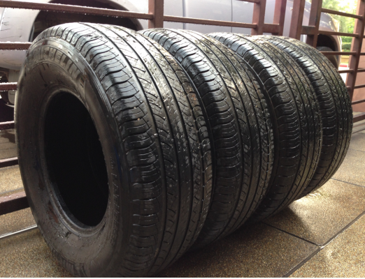 ยาง Michelin 255 70 15 ปี12 พร้อมใช้งาน ราคาไม่แพง