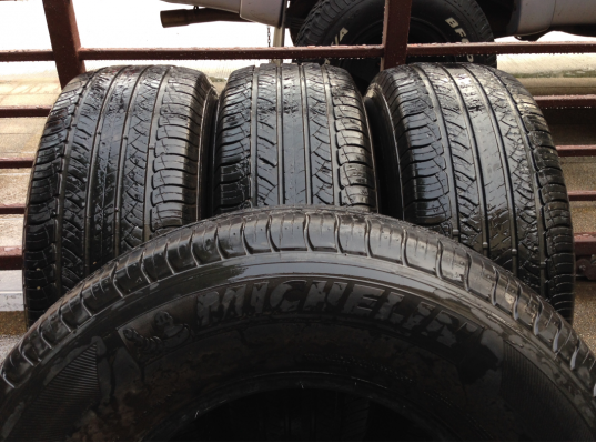 ยาง Michelin 255 70 15 ปี12 พร้อมใช้งาน ราคาไม่แพง