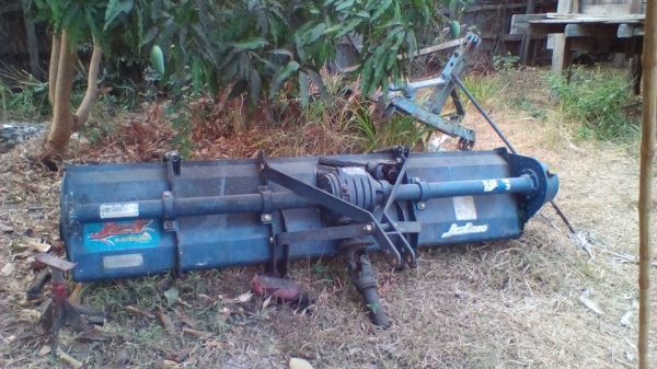 **299,000 บ.ต่อรอง/// รถไถเพลาเดียว FORD 6600-TA ตัวเต็ม เสื้อเรียบ ไอดีกลม ปั้มกลม เครื่อง/ปั้ม เดิม แรงดี ช่วงล่างแน่น ไฮฯหน้า-หลัง แรงดี รถสภาพเดิมๆ อุปกรณ์4ชิ้น ดันหน้า+ผาน3+ผาน7+โรตารี่ พร้อมใช้งาน เล่มฯ ครบ **ขาย FORD 6600 TA รถไถ1เพลา สภาพเดิมบาง พ