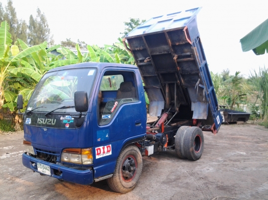 ดัมพ์กระป๋องเครื่อง120แรงม้า ไม่ติดเวลา ใช้งานได้ปรกติ พวงมาลัยเพาเวอร์