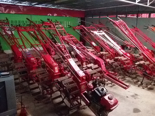 หาชื้อรถไถมือสอง คูโบต้า ยันม่าร์ แช้มป์ มาหาเราครับ ราคเป็นกันเอง พร้อมใช้งานสายๆครับสนใจ โทร0813655997 อำพร พาเจริญ ต วังบัว อ คลองขลุง จ กำแพงเพชร ดูสินค้าเพิ่มเติมได้ที่  (http://buasorn.truck2hand.com)