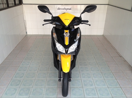 Click125i รองTop ลายใหม่ วิ่ง7000 รถ10เดือน ปี58 (ของแถม 4 รายการ) Click125i รองTop ลายใหม่ วิ่ง7000 รถ10เดือน ปี58 (ของแถม 4 รายการ)