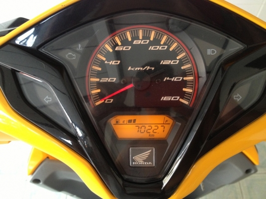 Click125i รองTop ลายใหม่ วิ่ง7000 รถ10เดือน ปี58 (ของแถม 4 รายการ) Click125i รองTop ลายใหม่ วิ่ง7000 รถ10เดือน ปี58 (ของแถม 4 รายการ)