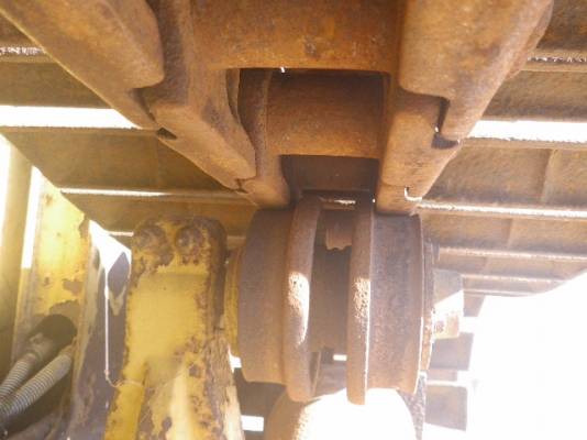 รถดันมาใหม่อีกแล้ว CATTERPILLAR D4H