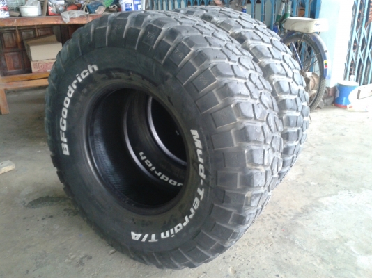 ขายยางBF mud terrain LT315/75/16 สภาพยังสวย ดอกยังลึก จำนวน 2 เส่น