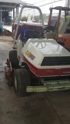 ขายรถ ยี่ห้อ KUBOTA รถตัดหญ้า ขายรถ ยี่ห้อ KUBOTA รถตัดหญ้า