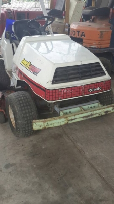 ขายรถ ยี่ห้อ KUBOTA รถตัดหญ้า ขายรถ ยี่ห้อ KUBOTA รถตัดหญ้า